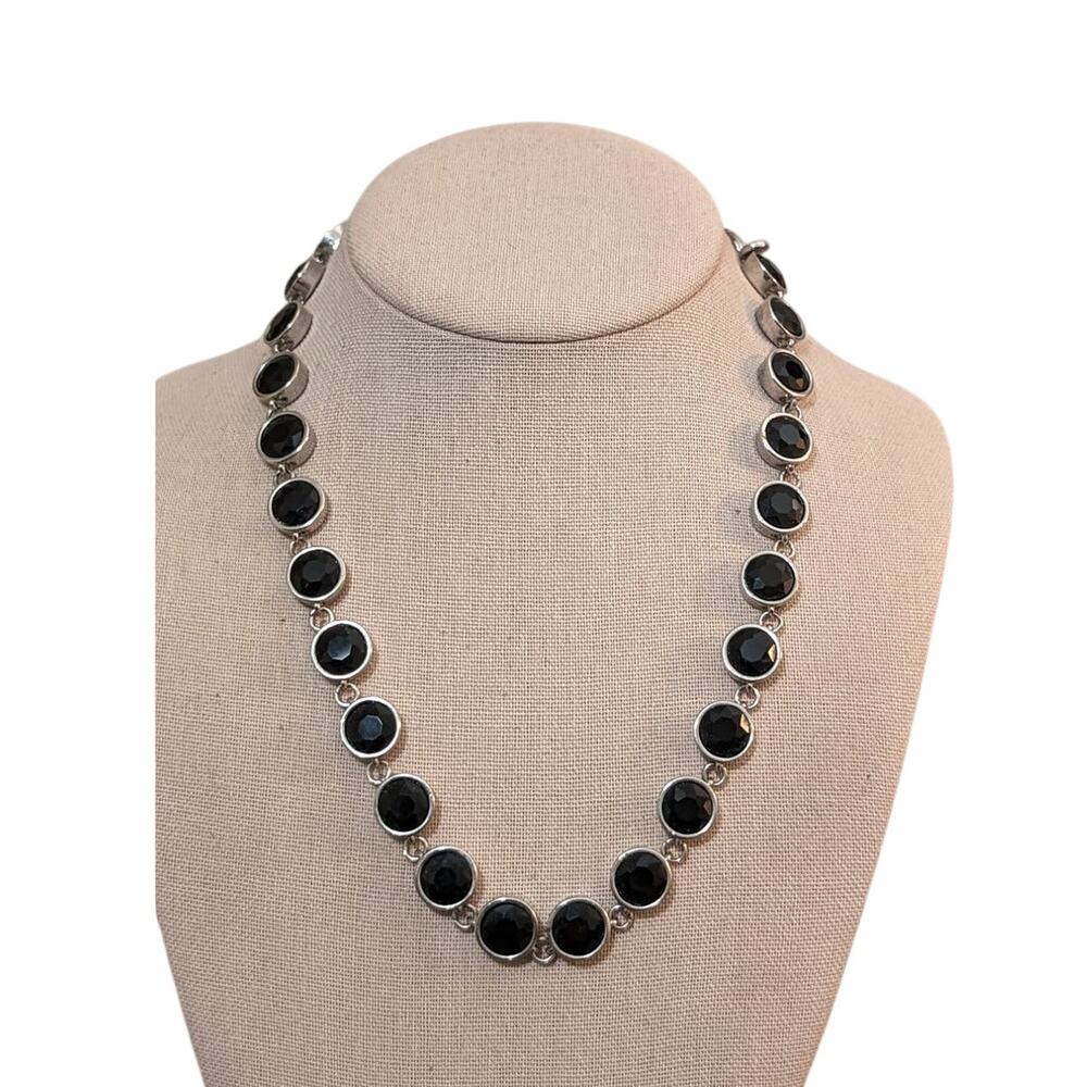 Bezel Set Faceted Glass Crystal Beads Set in Silver Tone Metal Necklace
